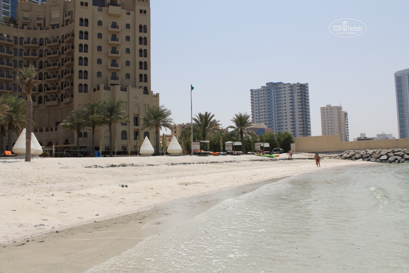 Bahi Ajman Palace Hotel Дубай